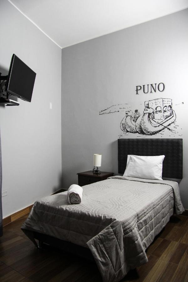Lima Airport Tampu Bed & Breakfast Exterior photo