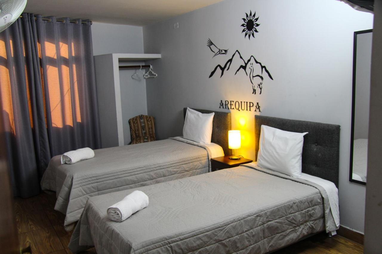 Lima Airport Tampu Bed & Breakfast Exterior photo