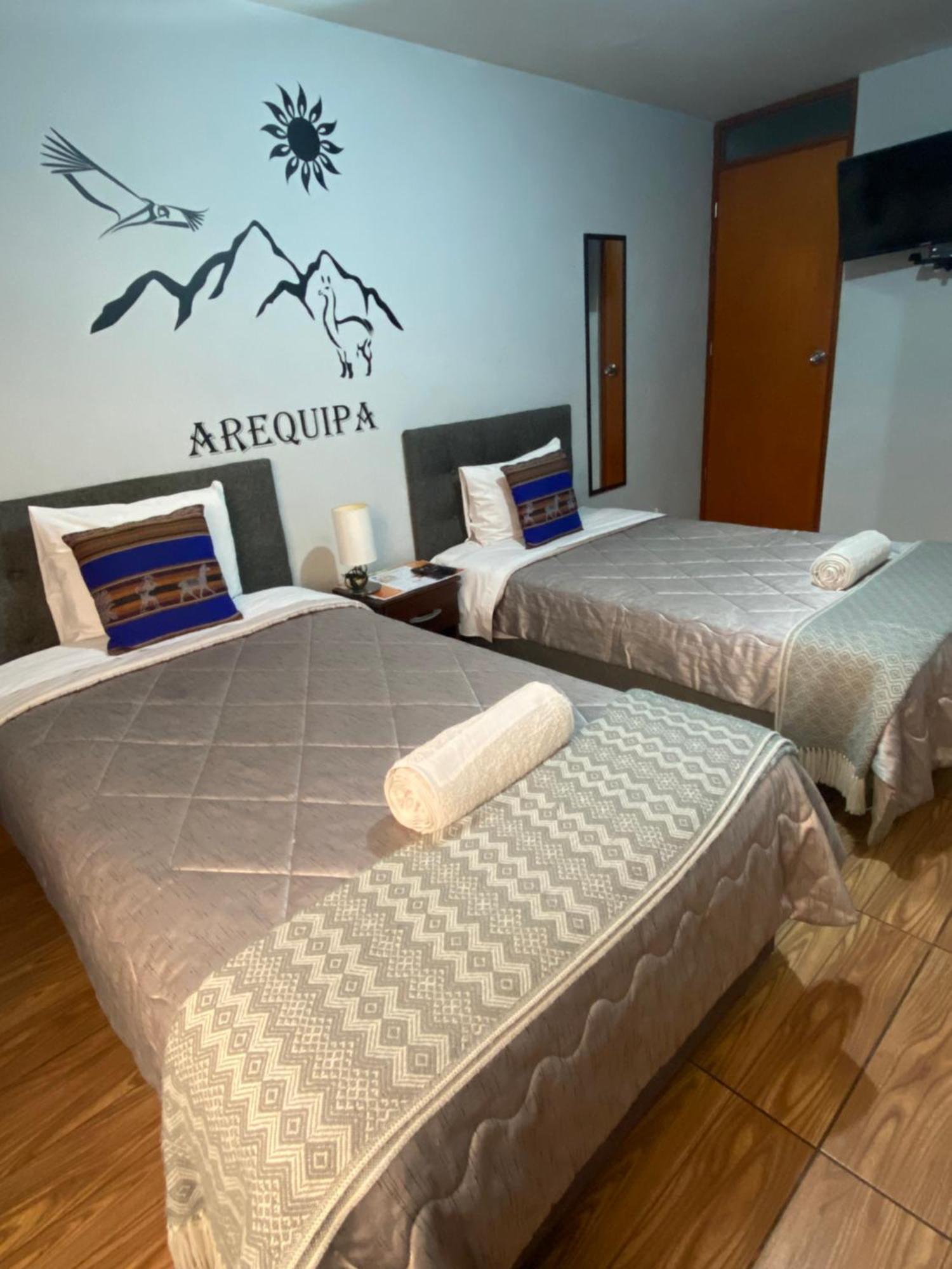 Lima Airport Tampu Bed & Breakfast Exterior photo